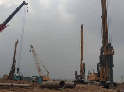 鋼鐵脊梁，徐工力量 十一臺XR360旋挖鉆機集群作戰，鑄就河北特大鋼廠建設新豐碑