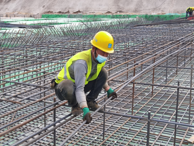 防疫施工“兩手抓”，重點工程建設“不打烊”